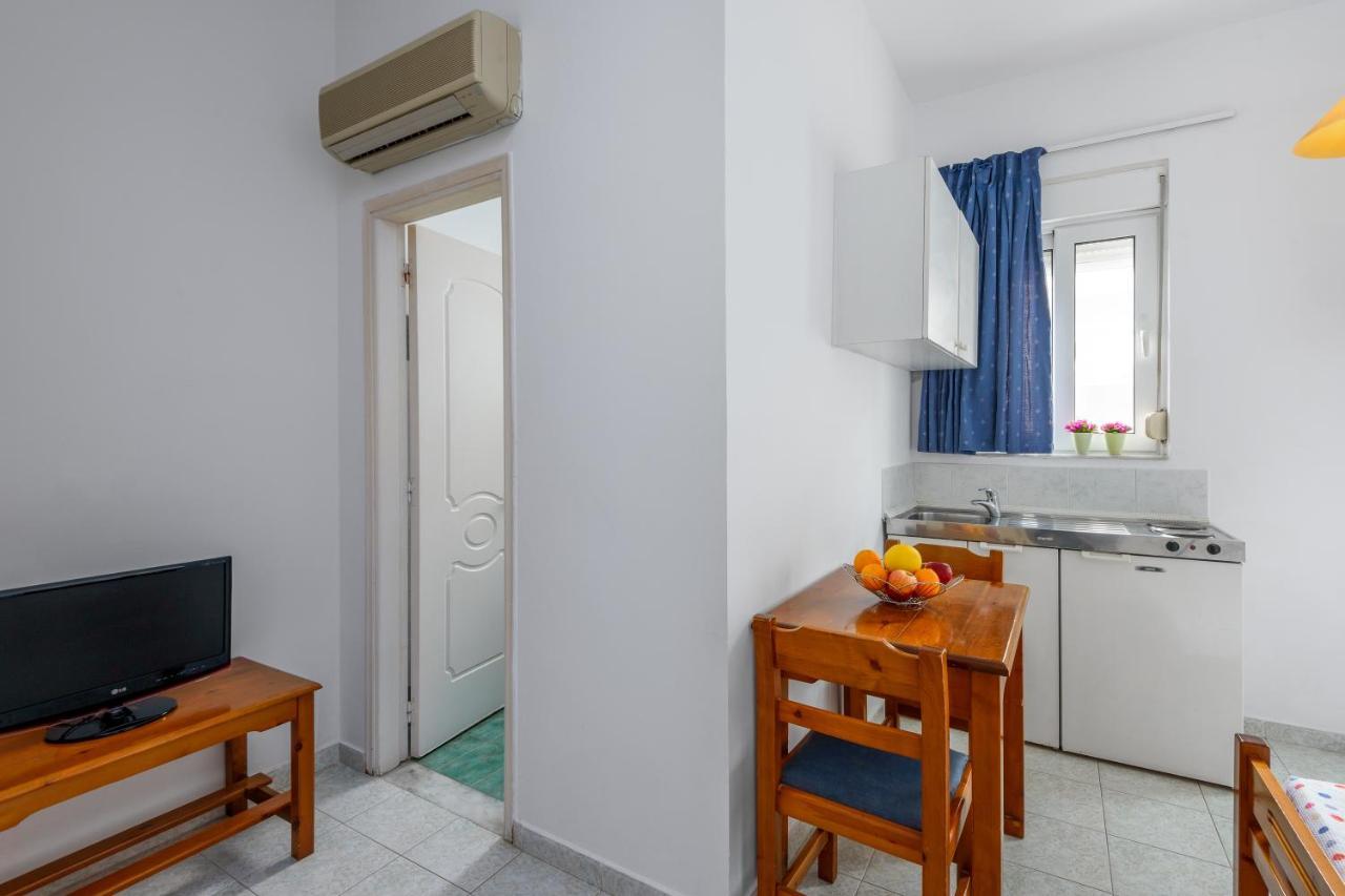 Iskas Evilion Rhodes City Luaran gambar